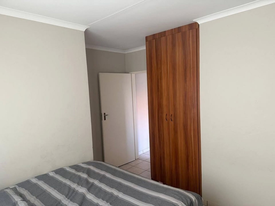 To Let 4 Bedroom Property for Rent in Waterkloof North West